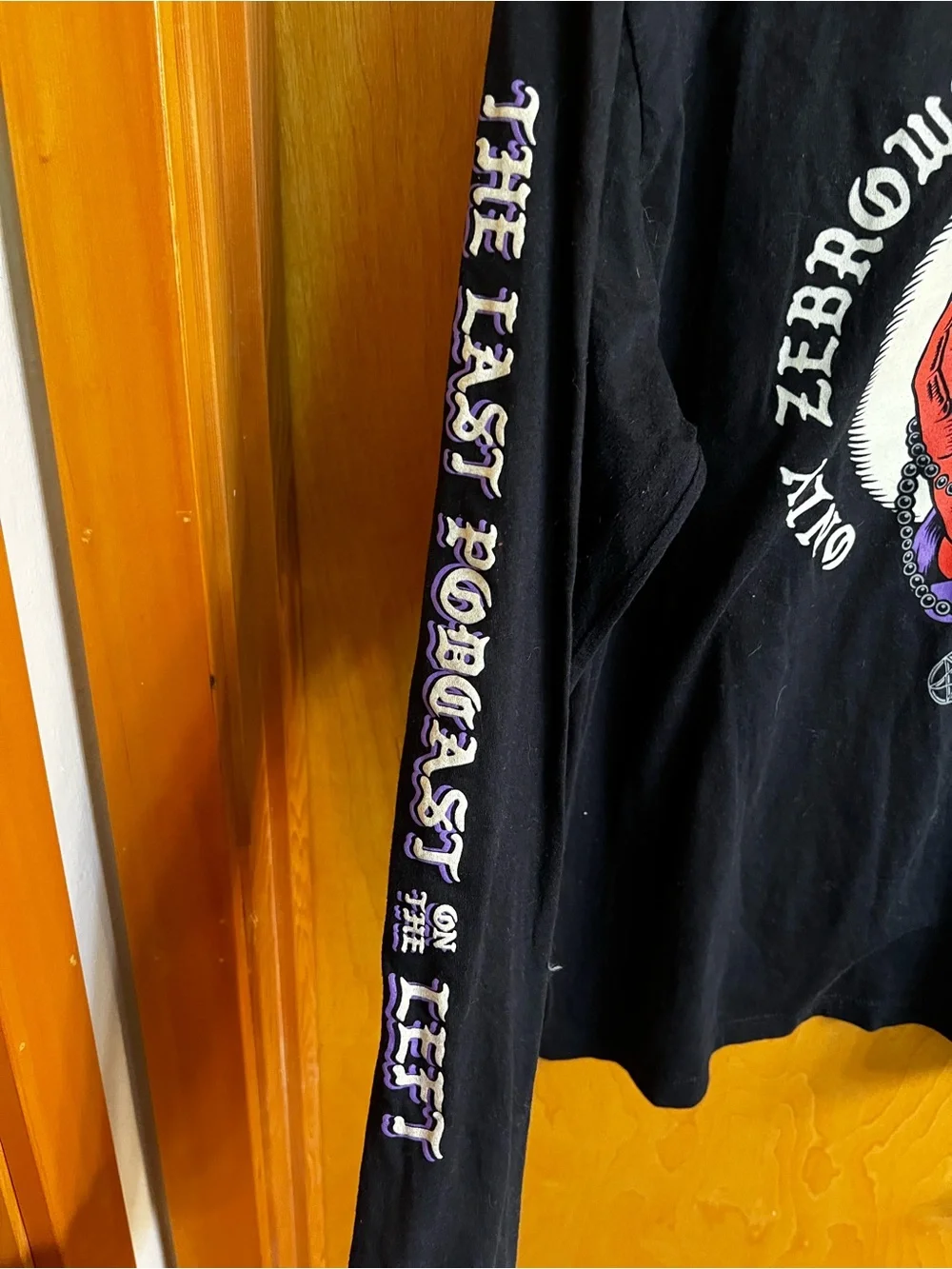 Black Long-Sleeve Graphic Tee with Red Praying-Hands Motif